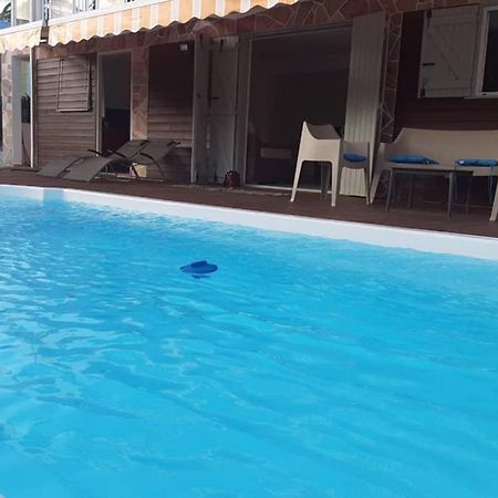 Les Orchidees Apartment เปอตีต์-บูร์ก ภายนอก รูปภาพ